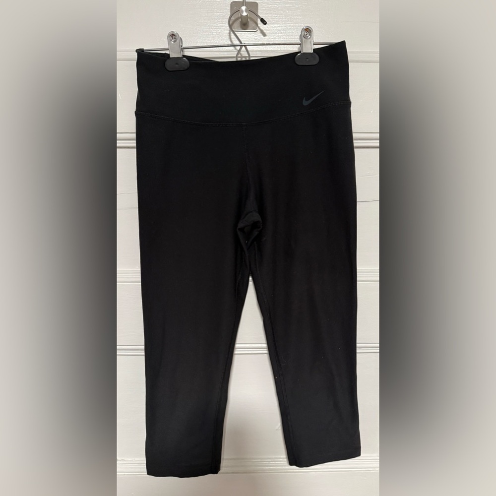 Nike Dri-Fit 3/4 Leggings (Woman)